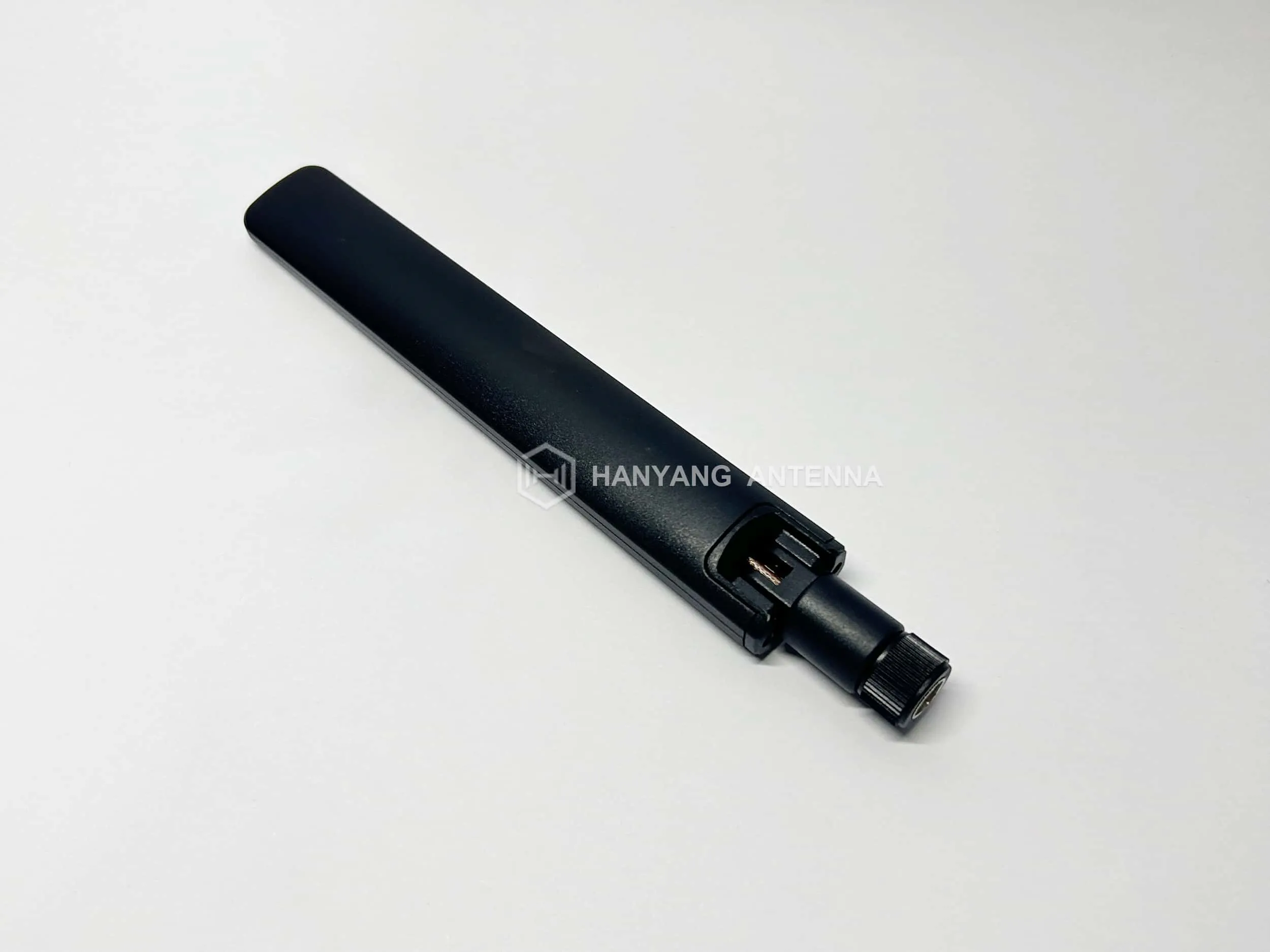 External 5G Antenna indoor，IoT，600-960MHz，1710-2690MHz，3300-6000 MHz，SMA-J， F01201000310