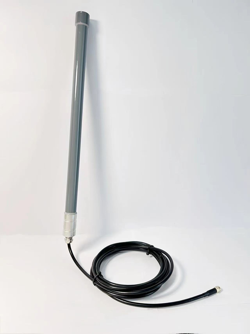 Antennas for Autonomous Driving: The Key to Seamless Connectivity and Safety